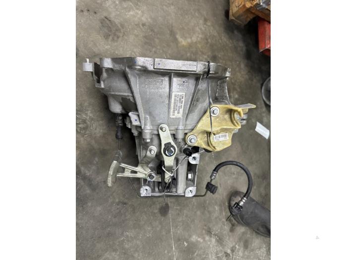 Gearbox from a Ford Fiesta 7 1.0 EcoBoost 12V mHEV 125 2020