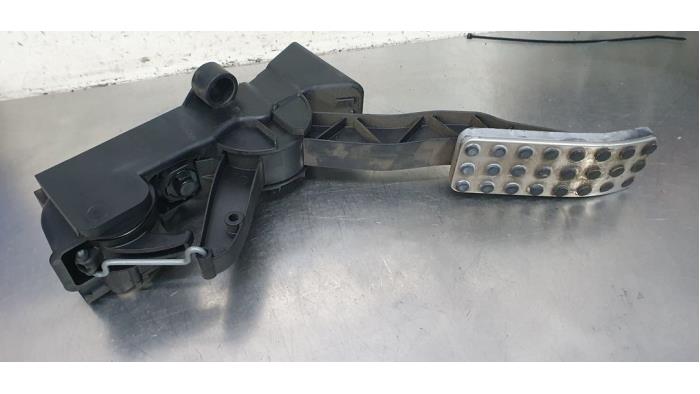 Begagnade Gaspedalsensor Mercedes B (W245) 2.0 B-200 16V Pris € 10,00 Marginaltabell erbjuds av De Witte Boerderij AutoMotive