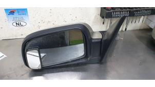 Used Wing mirror, left Hyundai Tucson (JM) 2.0 16V CVVT 4x2 Price € 50,00 Margin scheme offered by De Witte Boerderij B.V.