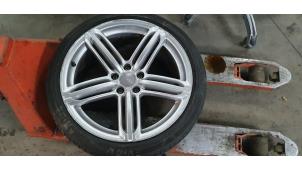 Used Wheel + tyre Audi A5 Cabrio (8F7) 2.0 TFSI 16V Quattro Price € 95,00 Margin scheme offered by De Witte Boerderij B.V.