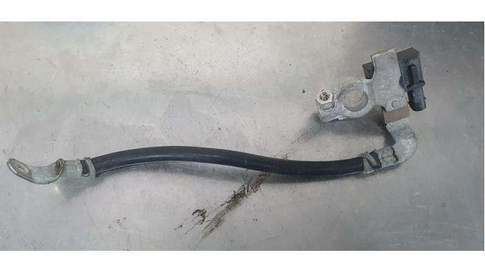 Batterisensor Ford Fiesta 6 (JA8), 2008 / 2018 1.0 EcoBoost 12V 100, Halvkombi (Hatchback), Bensin, 998cc, 74kW (101pk), FWD, SFJA; SFJB; SFJC; SFJD, 2013-01 / 2017-04 (Begagnad)