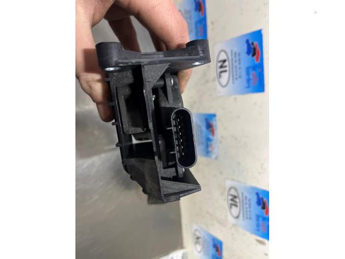 Gaspedalposition Sensor van een Fiat 500 (312) 0.9 TwinAir 85 2012