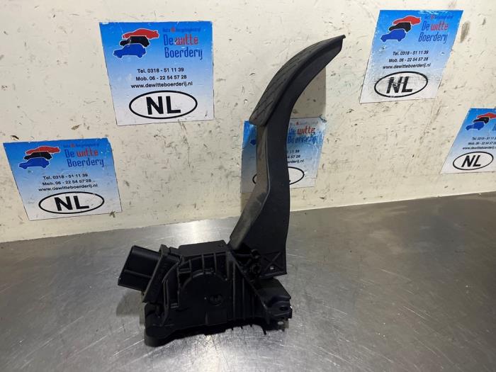 Gebrauchte Gaspedalposition Sensor Volkswagen Golf VII Variant (AUVV) 1.6 TDI 16V Preis € 10,00 Margenregelung angeboten von De Witte Boerderij AutoMotive