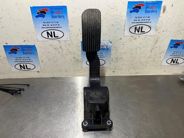 Begagnade Gaspedalsensor Mercedes Sprinter 3t (906.61) 213 CDI 16V Pris € 10,00 Marginaltabell erbjuds av De Witte Boerderij AutoMotive