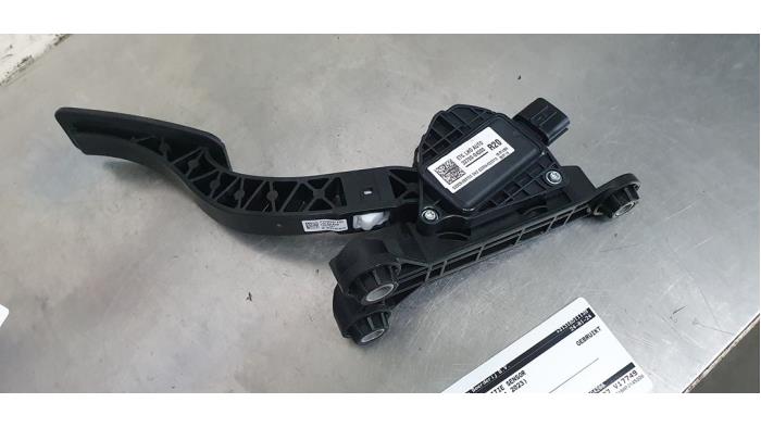 Gebrauchte Gaspedalposition Sensor Hyundai i30 Wagon (PDEF) 1.0 T-GDI 12V Hybrid 48V Preis € 10,00 Margenregelung angeboten von De Witte Boerderij AutoMotive
