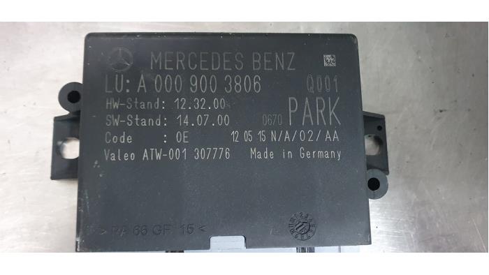 PDC Modul van een Mercedes-Benz C (W205) C-220 2.2 CDI BlueTEC, C-220 d 16V 2015