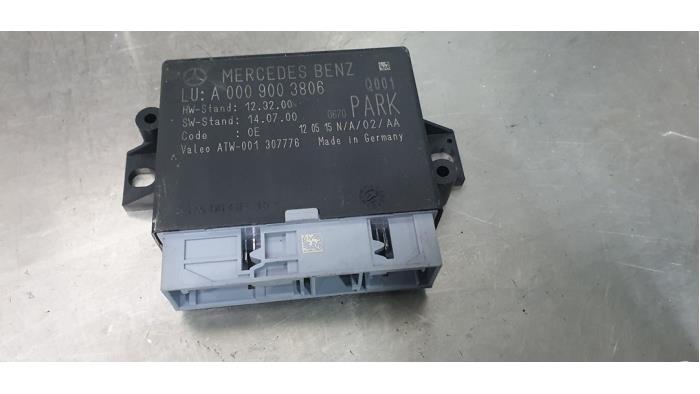 PDC Modul van een Mercedes-Benz C (W205) C-220 2.2 CDI BlueTEC, C-220 d 16V 2015