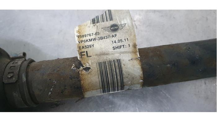 Front drive shaft, left from a MINI Mini (R56) 1.6 16V One 2012