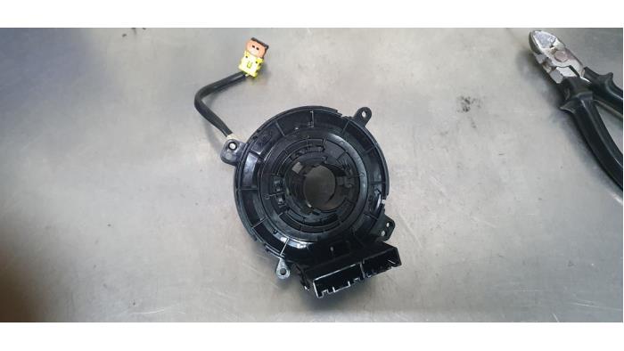 Airbag clock spring from a Opel Karl 1.0 12V 2017