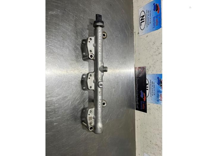 Usagé Système d'injection BMW 1 serie (F20) 118i 1.5 TwinPower 12V Prix € 75,00 Règlement à la marge proposé par De Witte Boerderij AutoMotive