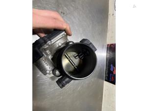 Drosselklappengehäuse van een BMW 1 serie (F20) 118i 1.5 TwinPower 12V 2018
