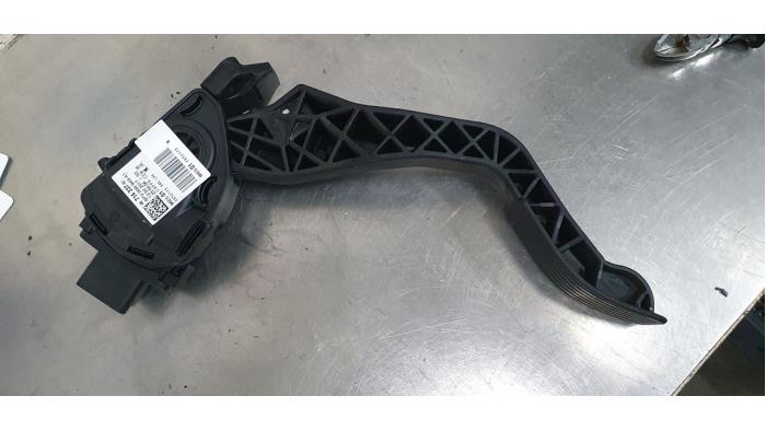 Begagnade Gaspedalsensor Peugeot 208 I (CA/CC/CK/CL) 1.2 Vti 12V PureTech 82 Pris € 10,00 Marginaltabell erbjuds av De Witte Boerderij AutoMotive