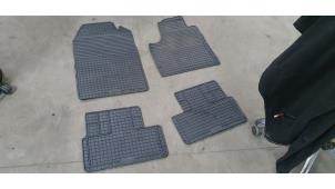Used Set of mats Mazda 2 (DJ/DL) 1.5 e-SkyActiv G 90 Price € 30,00 Margin scheme offered by De Witte Boerderij B.V.