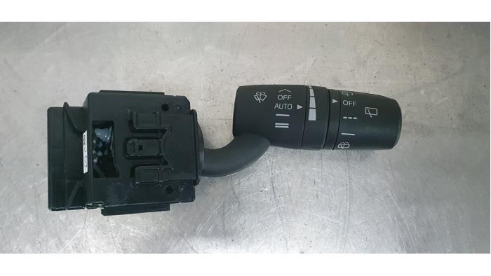 Wiper switch from a Mazda 2 (DJ/DL) 1.5 e-SkyActiv G 90 2023