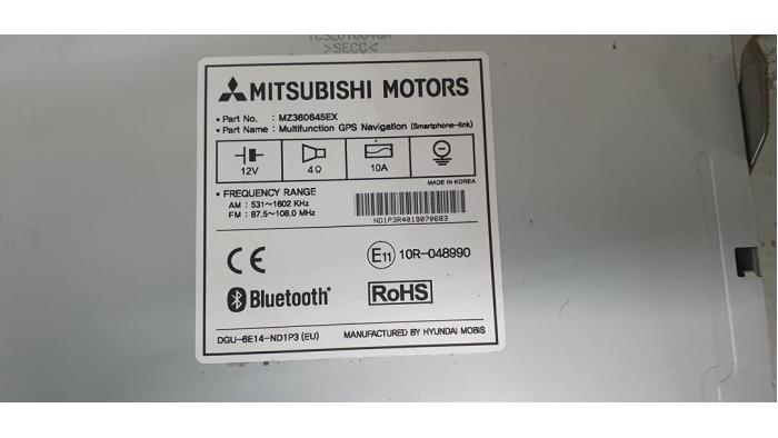 Navigation system from a Mitsubishi Space Star (A0) 1.2 12V 2020