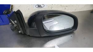 Used Wing mirror, right Opel Signum (F48) 3.2 V6 24V Price € 45,00 Margin scheme offered by De Witte Boerderij B.V.