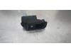 Electric window switch from a Volkswagen Polo V (6R), 2009 / 2017 1.4 TDI DPF BlueMotion technology, Hatchback, Diesel, 1.422cc, 55kW (75pk), FWD, CUSA, 2014-03 / 2017-10 2015