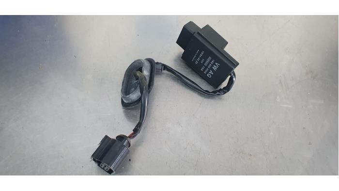 Usagé Module pompe carburant Volkswagen Golf Prix € 15,00 Règlement à la marge proposé par De Witte Boerderij AutoMotive