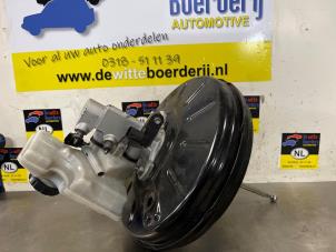 Usagé Servo frein Volkswagen Golf VII (AUA) 2.0 R 4Motion 16V Prix € 75,00 Règlement à la marge proposé par De Witte Boerderij B.V.