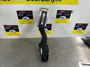 Używane Czujnik polozenia pedalu gazu Volkswagen Golf VII (AUA) 2.0 R 4Motion 16V Cena € 20,00 Procedura marży oferowane przez De Witte Boerderij B.V.