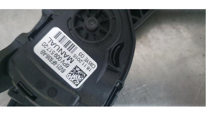 Gaspedalposition Sensor van een Ford Fiesta 6 (JA8) 1.0 EcoBoost 12V 100 2016