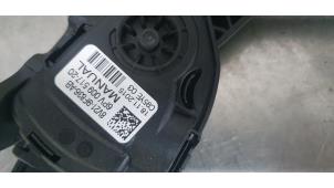 Gaspedalposition Sensor van een Ford Fiesta 6 (JA8) 1.0 EcoBoost 12V 100 2016