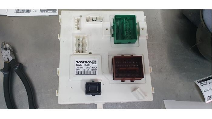Used Body control computer Volvo C40 Recharge (XK) Recharge Price € 125,00 Margin scheme offered by De Witte Boerderij AutoMotive