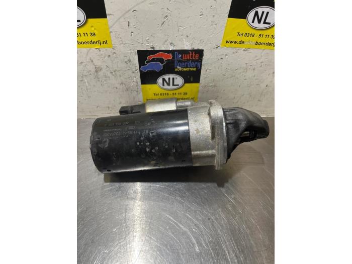Begagnade Startmotor BMW 3 serie Touring (E91) 318i 16V Pris € 15,00 Marginaltabell erbjuds av De Witte Boerderij AutoMotive