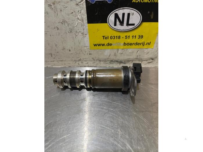 Begagnade Kamaxelsensor BMW 3 serie Touring (E91) 318i 16V Pris € 50,00 Marginaltabell erbjuds av De Witte Boerderij AutoMotive