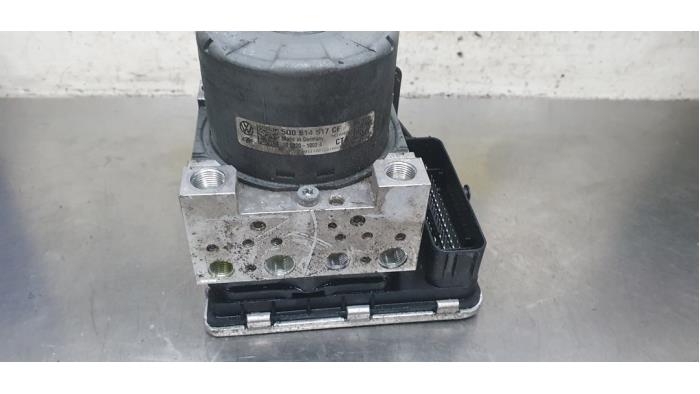 Gebrauchte ABS Pumpe Volkswagen Golf VII (AUA) 2.0 GTI 16V Performance Package Preis € 150,00 Margenregelung angeboten von De Witte Boerderij AutoMotive