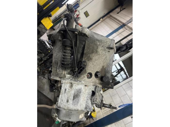 Gebrauchte Getriebe Peugeot Partner (GC/GF/GG/GJ/GK) 1.6 HDI 90 16V Preis € 350,00 Margenregelung angeboten von De Witte Boerderij AutoMotive