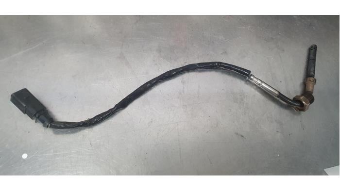 Begagnade Partikelfiltersensor Porsche Macan (95B) 3.0 S Diesel V6 24V Pris € 45,00 Marginaltabell erbjuds av De Witte Boerderij AutoMotive