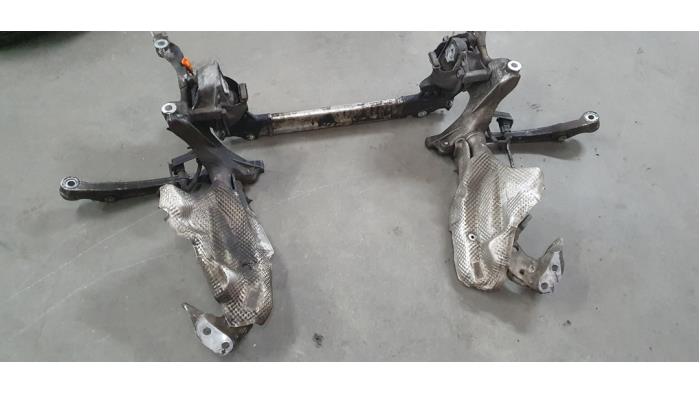 Begagnade Underram Porsche Macan (95B) 3.0 S Diesel V6 24V Pris € 250,00 Marginaltabell erbjuds av De Witte Boerderij AutoMotive