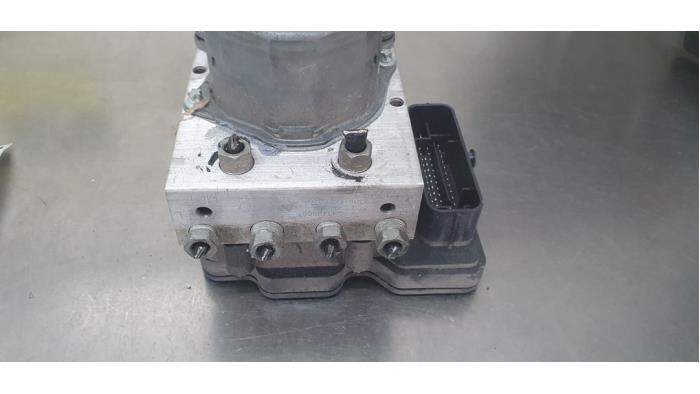 Pompe ABS Opel Meriva (B), 2010 / 2017 1.4 Turbo 16V Ecotec, MPV, Essence, 1.364cc, 103kW (140pk), FWD, B14NET, 2012-06 / 2017-03 (Occasion)