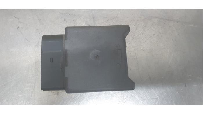 Usagé Module pompe carburant Skoda Karoq 1.5 TSI 16V Prix € 15,00 Règlement à la marge proposé par De Witte Boerderij AutoMotive