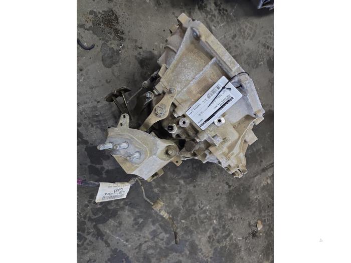 Used Gearbox Ford Fiesta 7 1.0 EcoBoost 12V Price € 550,00 Margin scheme offered by De Witte Boerderij AutoMotive