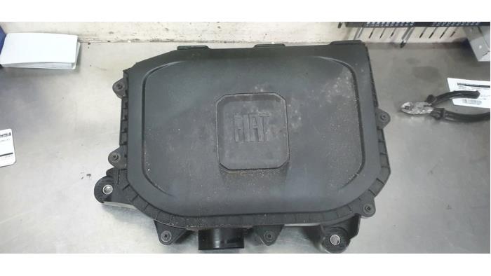 Begagnade Luftfilterhus Fiat Panda (312) 1.0 Hybrid Pris € 65,00 Marginaltabell erbjuds av De Witte Boerderij AutoMotive