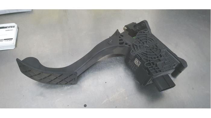 Begagnade Gaspedalsensor Volkswagen Polo VI (AW1) 1.0 TSI 12V Pris € 10,00 Marginaltabell erbjuds av De Witte Boerderij AutoMotive