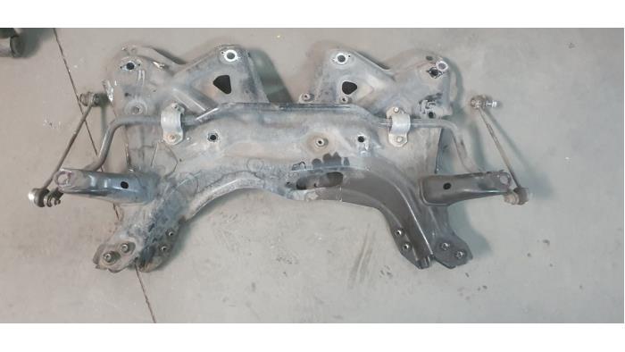 Used Subframe Fiat 500 (312) 1.0 Hybrid Price € 242,00 Inclusive VAT offered by De Witte Boerderij AutoMotive