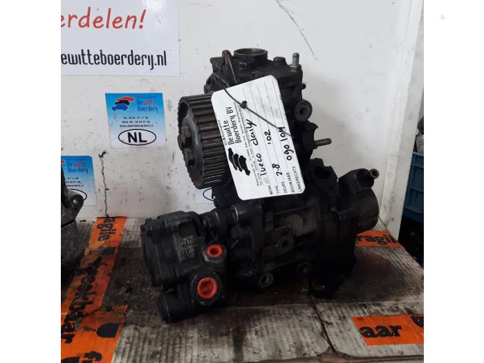 Used Diesel pump Iveco New Daily III 35S11V,C11V Price € 200,00 Margin scheme offered by De Witte Boerderij AutoMotive