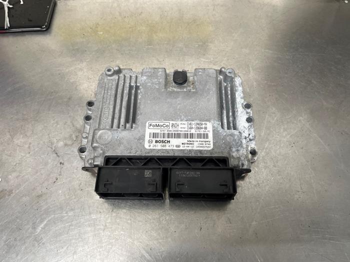 Używane Komputer sterowania silnika Ford Focus 3 Wagon 1.0 Ti-VCT EcoBoost 12V 125 Cena € 75,00 Procedura marży oferowane przez De Witte Boerderij AutoMotive