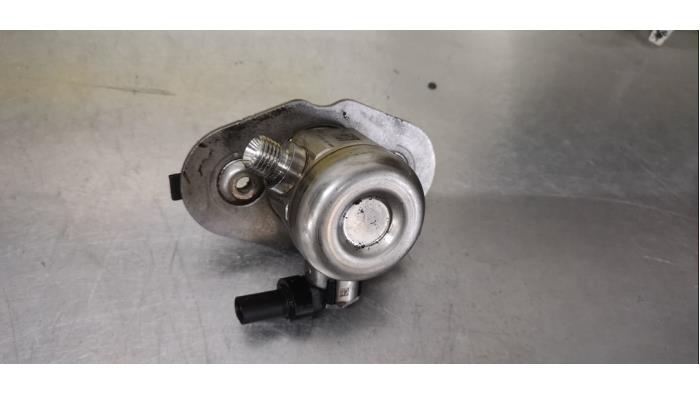 Gebrauchte Hochdruckpumpe BMW 1 serie (F20) 118i 1.5 TwinPower 12V Preis € 75,00 Margenregelung angeboten von De Witte Boerderij AutoMotive