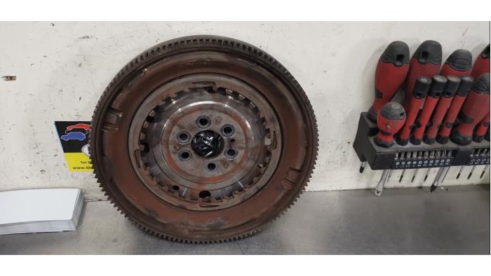 Used Flywheel Volkswagen Golf VII (AUA) 1.4 TSI 16V Price € 200,00 Margin scheme offered by De Witte Boerderij AutoMotive
