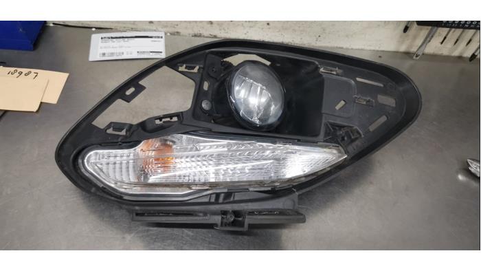 Begagnade Indikator, vänster Peugeot 308 SW (L4/L9/LC/LJ/LR) 1.2 12V e-THP PureTech 130 Pris € 50,00 Marginaltabell erbjuds av De Witte Boerderij AutoMotive