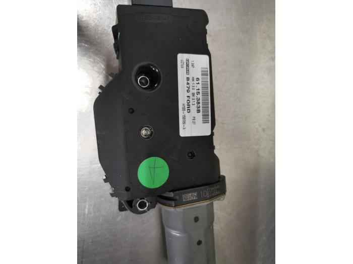 Używane Silnik szyberdachu Ford Fiesta 7 1.5 EcoBoost 12V ST Cena € 45,00 Procedura marży oferowane przez De Witte Boerderij AutoMotive