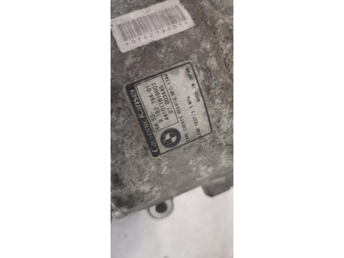 Klimapumpe van een BMW 3 serie (E92) 320i 16V 2008
