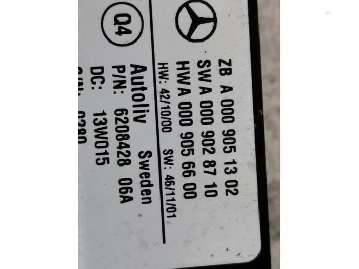 Begagnade Radarsensor Mercedes A (W176) 1.6 A-180 16V Pris € 100,00 Marginaltabell erbjuds av De Witte Boerderij AutoMotive