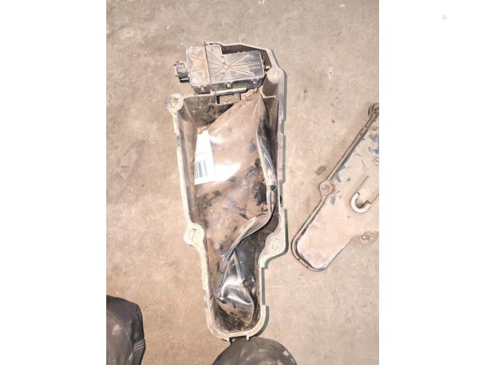 DPF fluid tank