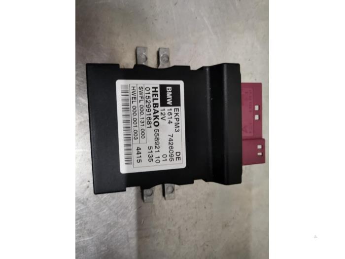 Usagé Module pompe carburant BMW 4 serie Gran Coupe (F36) 435i 3.0 24V Prix € 15,00 Règlement à la marge proposé par De Witte Boerderij AutoMotive