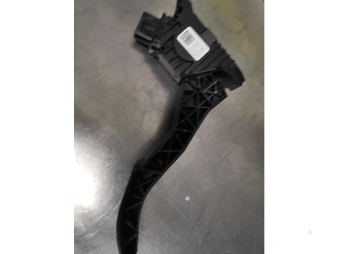 Begagnade Gaspedalsensor Seat Leon Sportstourer (KLF) 1.5 TSI 16V Pris € 10,00 Marginaltabell erbjuds av De Witte Boerderij AutoMotive